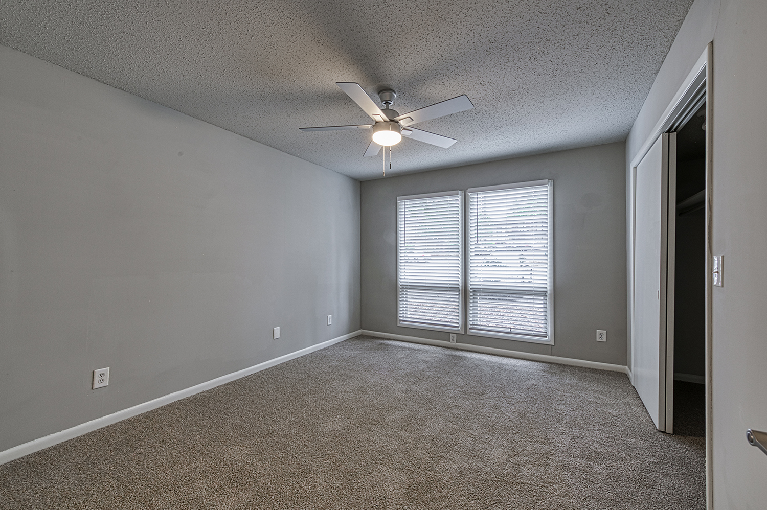 Castlegate Windsor Park The Multifamily Advisory Group at Cushman